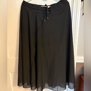 HALARA Black Women's Skirt with Shorts